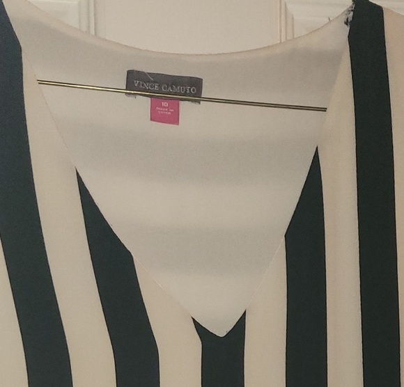 Vince Camuto Asymmetrical  Hem dress, Size 10, Good condition - Picture 6 of 6